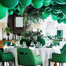 Load image into Gallery viewer, PartyWoo Dark Green Balloons 138 pcs Different Sizes of 18 12 10 5 Inch Pearl Hunter Emerald Forest Green Balloon Arch Kit Garland for Graduation Christmas Jungle Birthday Party Decorations Green-Z01
